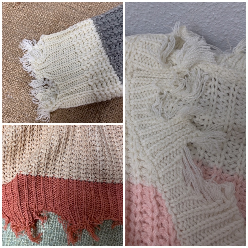 Distressed Raw Hem Color-block Sweater - Picture 3 of 4